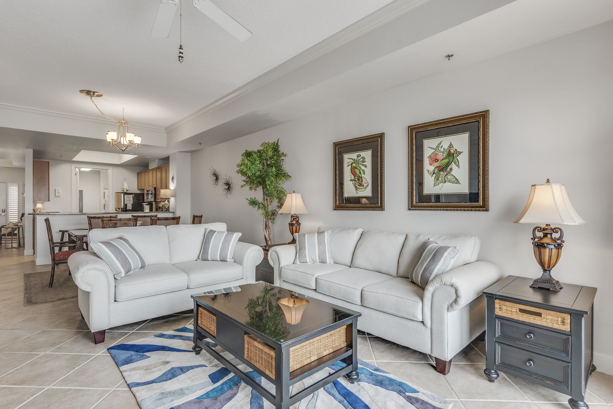 Beautiful Sunsets,Ocean Views,Luxury Condo-FREE Admission to local activities