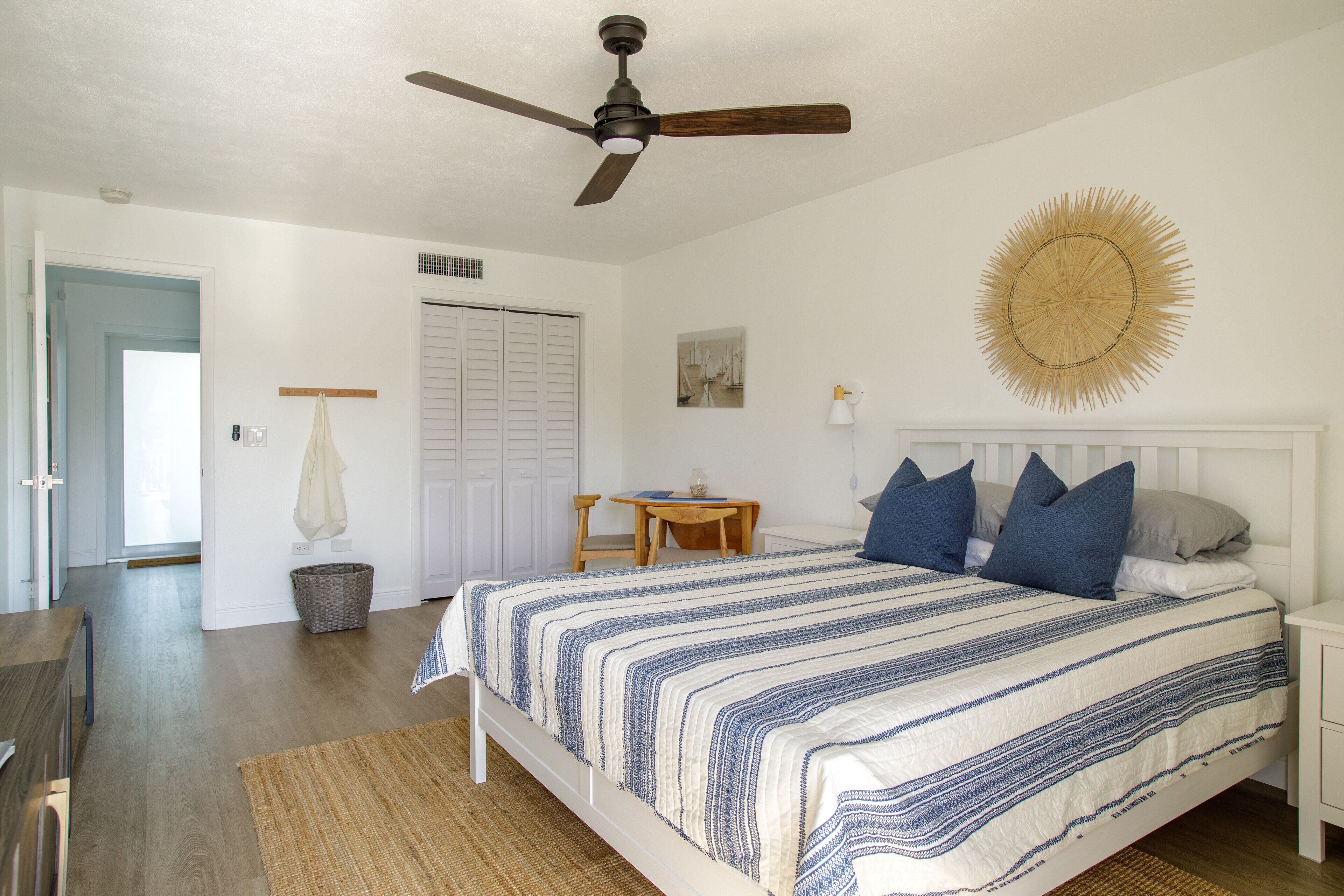 Jaw-dropping Canal View Key Largo Boat Slip, Bay