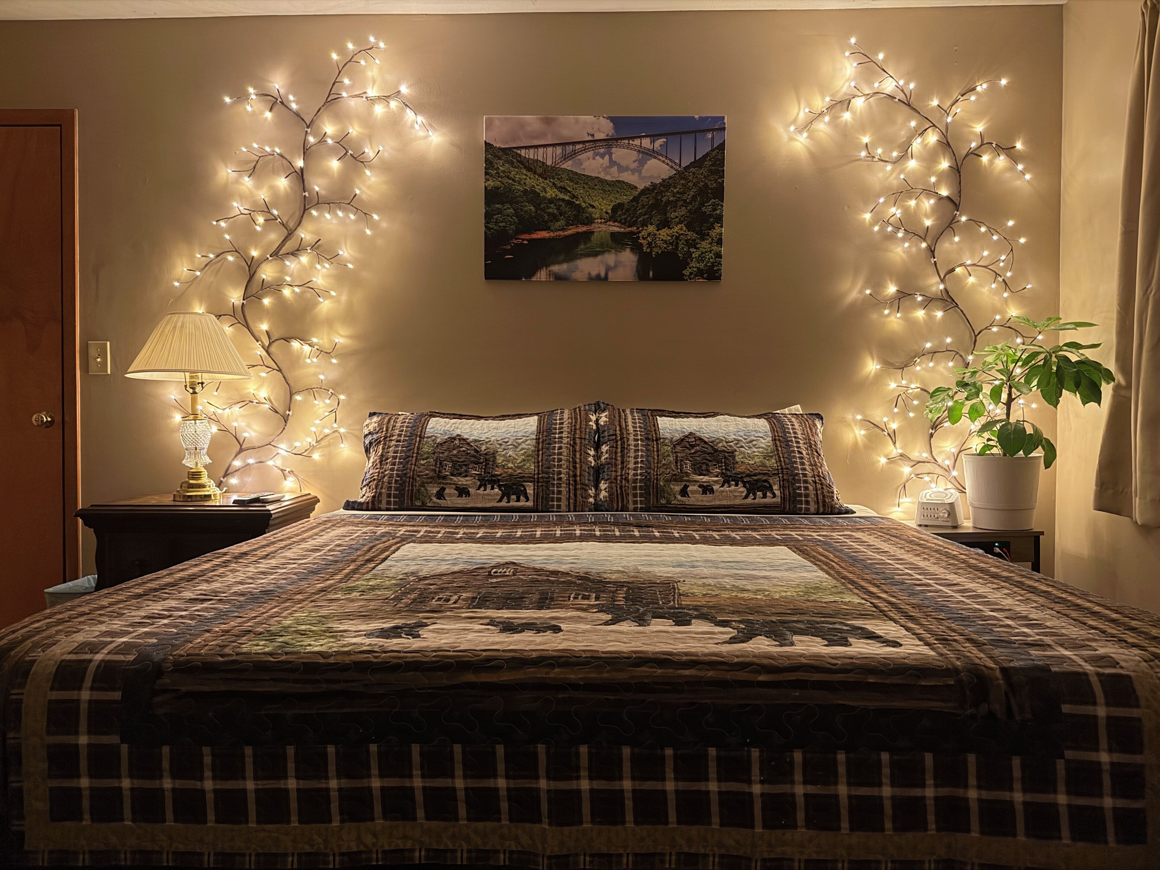 3 bedrooms, desk, iron/ironing board, free WiFi