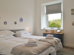 3 habitaciones, wifi gratis y ropa de cama