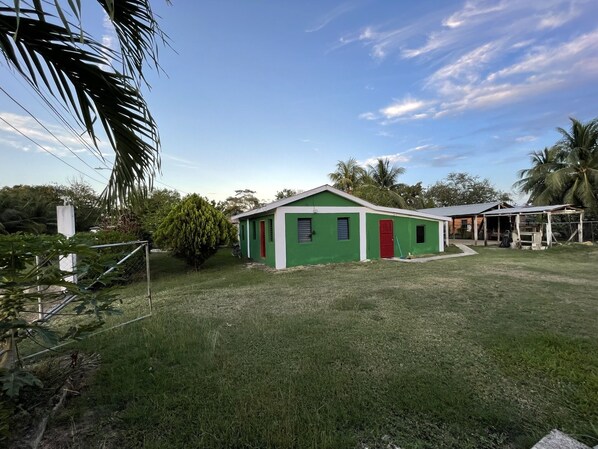 Fachada da propriedade
