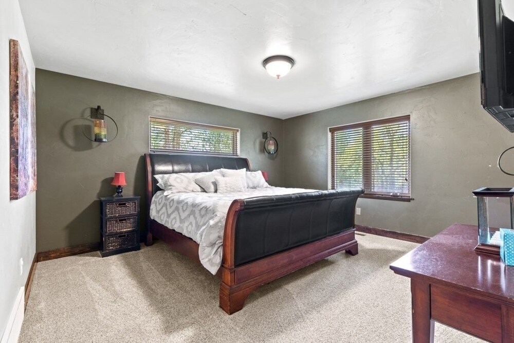 LARKSPUR HILLS (5Bedroom Villa) by RedAwning Lawrence County Vrbo