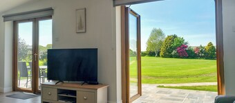 2 bedroom accommodation in Baldwinholme, near Carlisle