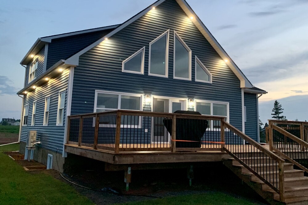 Brand New Costal Water Front Cottage with Stunning Ocean Views