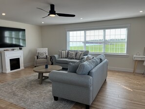 TV connectée, cheminée