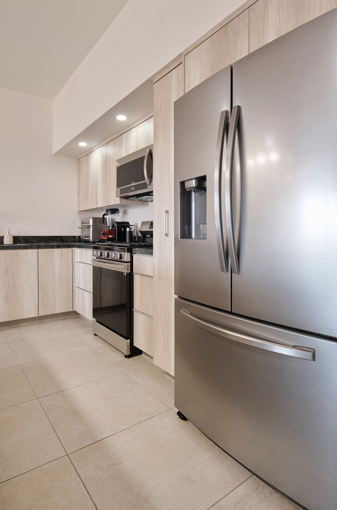 #Stunning#New Walk to Downtown & Marina