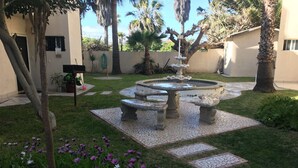 Basic Apartment, 2 Bedrooms, Pool Access | Terrace/patio - La Vida es Hoy (Playas de Rosarito)