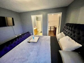 3 chambres, fer et planche à repasser, Wi-Fi gratuit, draps fournis