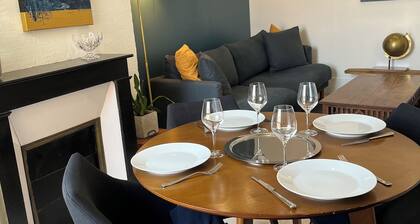 LE LOGIS CANTILIEN - Lamorlaye centre / Chantilly -APPARTEMENT 4 PERSONNES