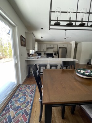 Fridge, microwave, oven, stovetop - Secluded-3 bedroom spacious house in coastal Rhode Island (Little Compton)