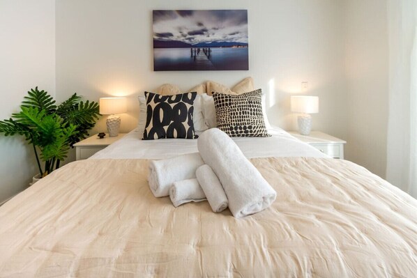 2 Schlafzimmer, Bügeleisen/Bügelbrett, kostenloses WLAN, Bettwäsche
