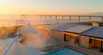 Sunsoaked seaside 1 bedroom 1 bath