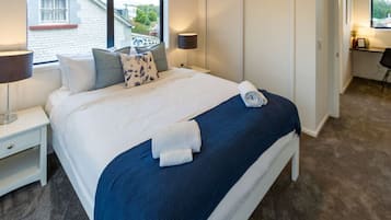 1 camera, una scrivania, ferro/asse da stiro, Wi-Fi gratuito