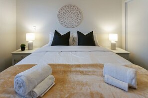 1 bedroom, desk, iron/ironing board, free WiFi