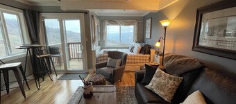 Sugar Mountain- Sweet Suite