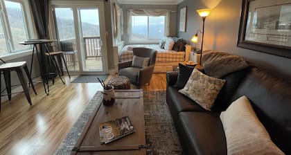 Sugar Mountain- Sweet Suite