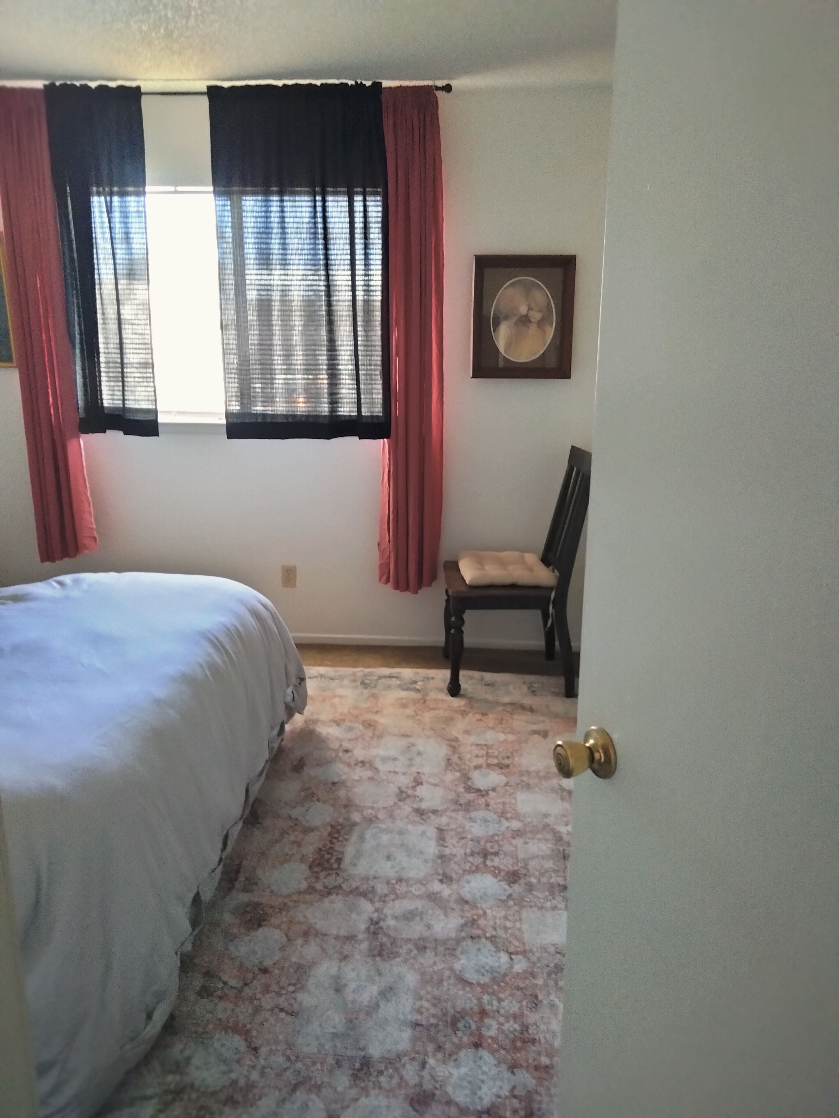 You will be happy spending time  in this house