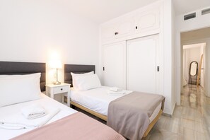 2 Schlafzimmer, Bügeleisen/Bügelbrett, kostenloses WLAN, Bettwäsche