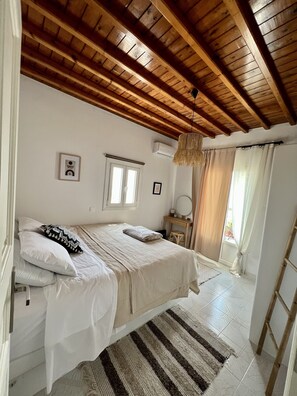 2 bedrooms, WiFi, bed sheets, wheelchair access - Lux Mykonos (Mykonos)
