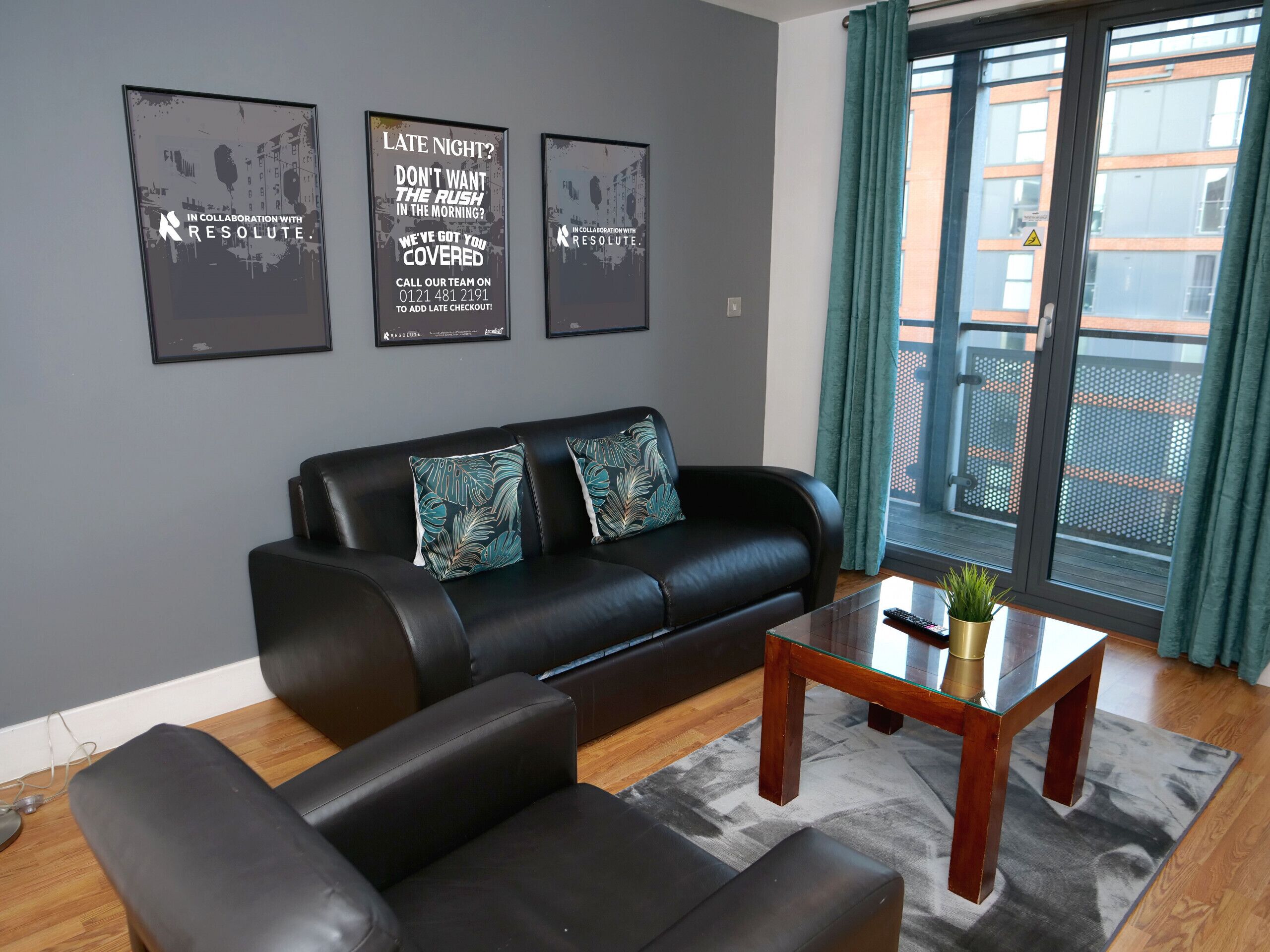 ★ Central Arcadian One Bedroom - Sofa Bed - Balcony - City Centre