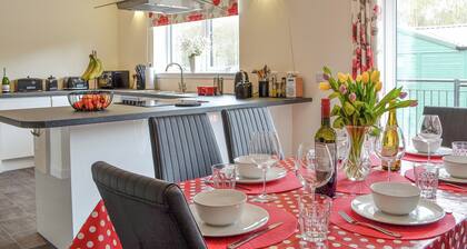 3 bedroom accommodation in Laurencekirk
