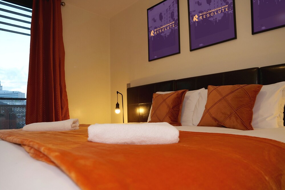 ★ Arcadian Centre - Sienna One Bed - Sofa Bed - Balcony