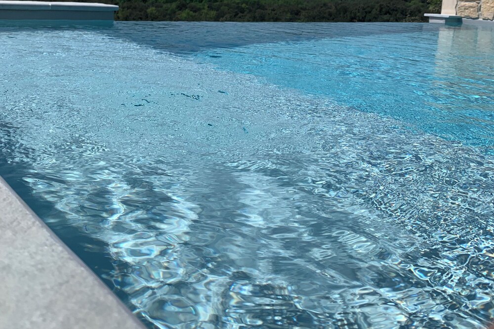 La Villa du Serre Dans les Cévennes Avec Piscine et vue Imprenable sur le Massif