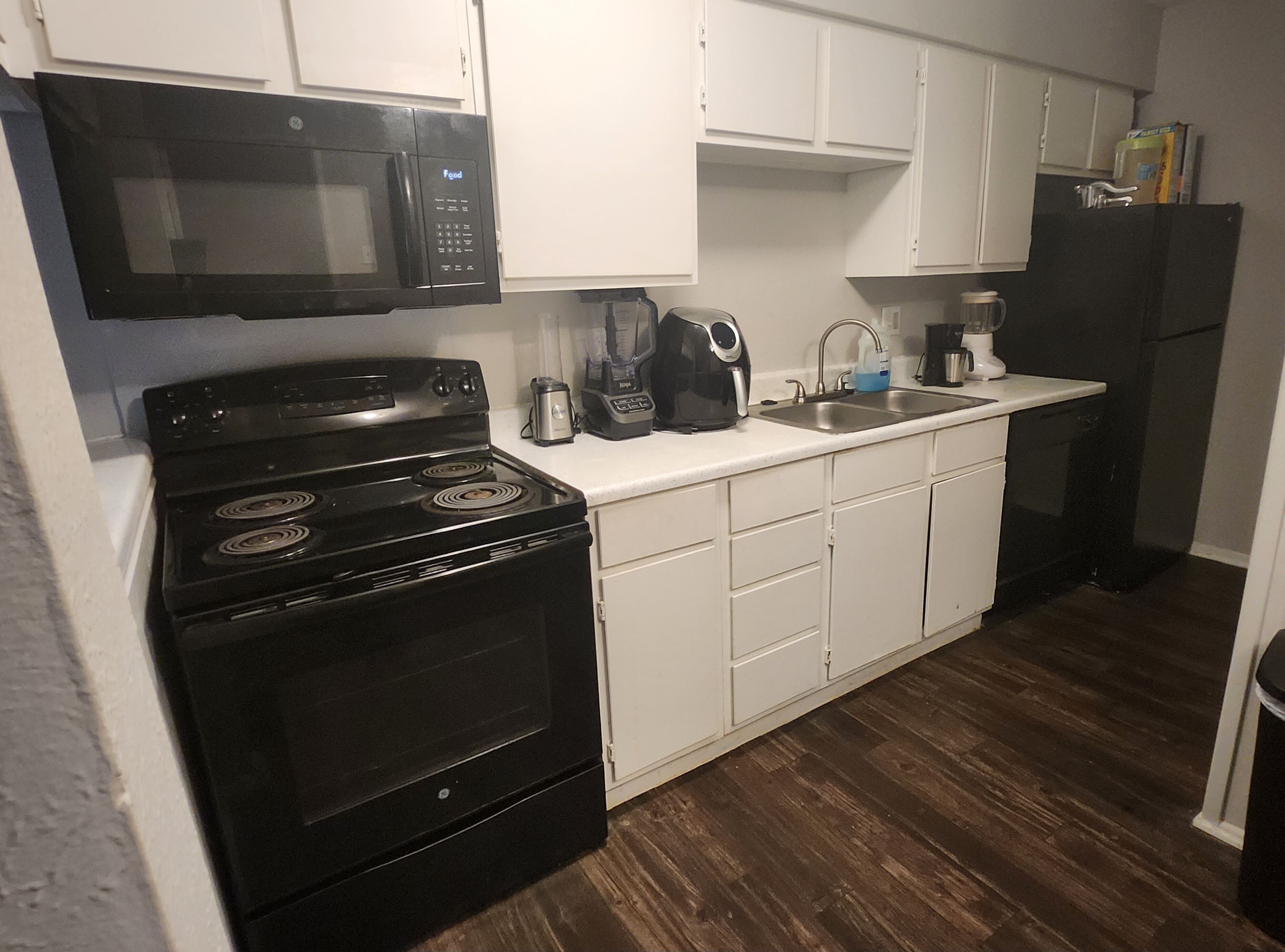 Five Minutes from At&t Stadium, Globe Life & More