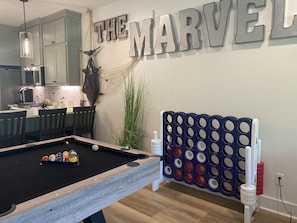 Game room - Marvel Lake House Too (Hot Springs)
