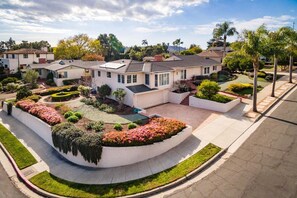 Exterior - Lovely SB home with great light, views and location! (Santa Barbara)