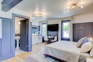 Deluxe Studio Suite, Mountain View