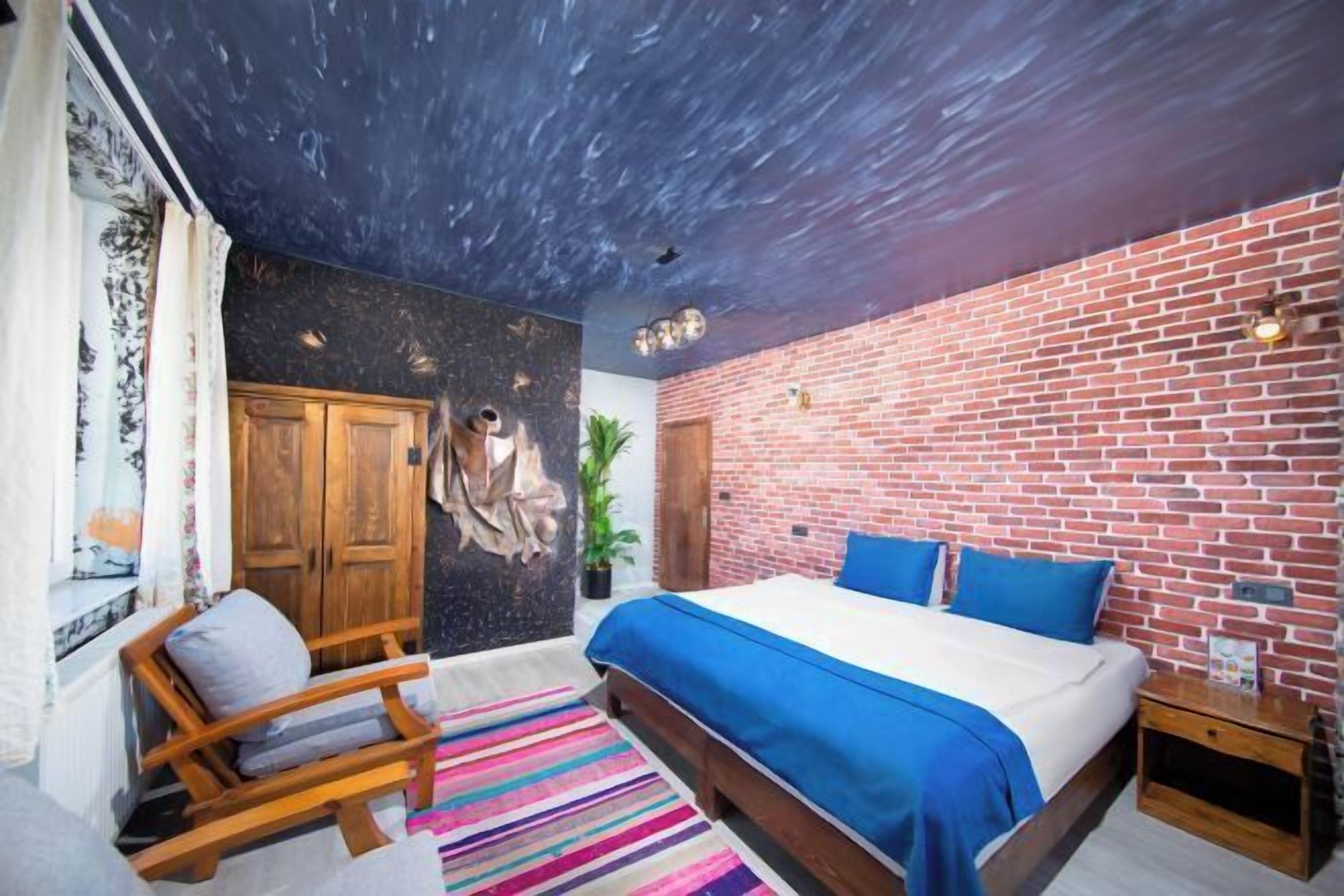 Egyptian cotton sheets, premium bedding, down comforters