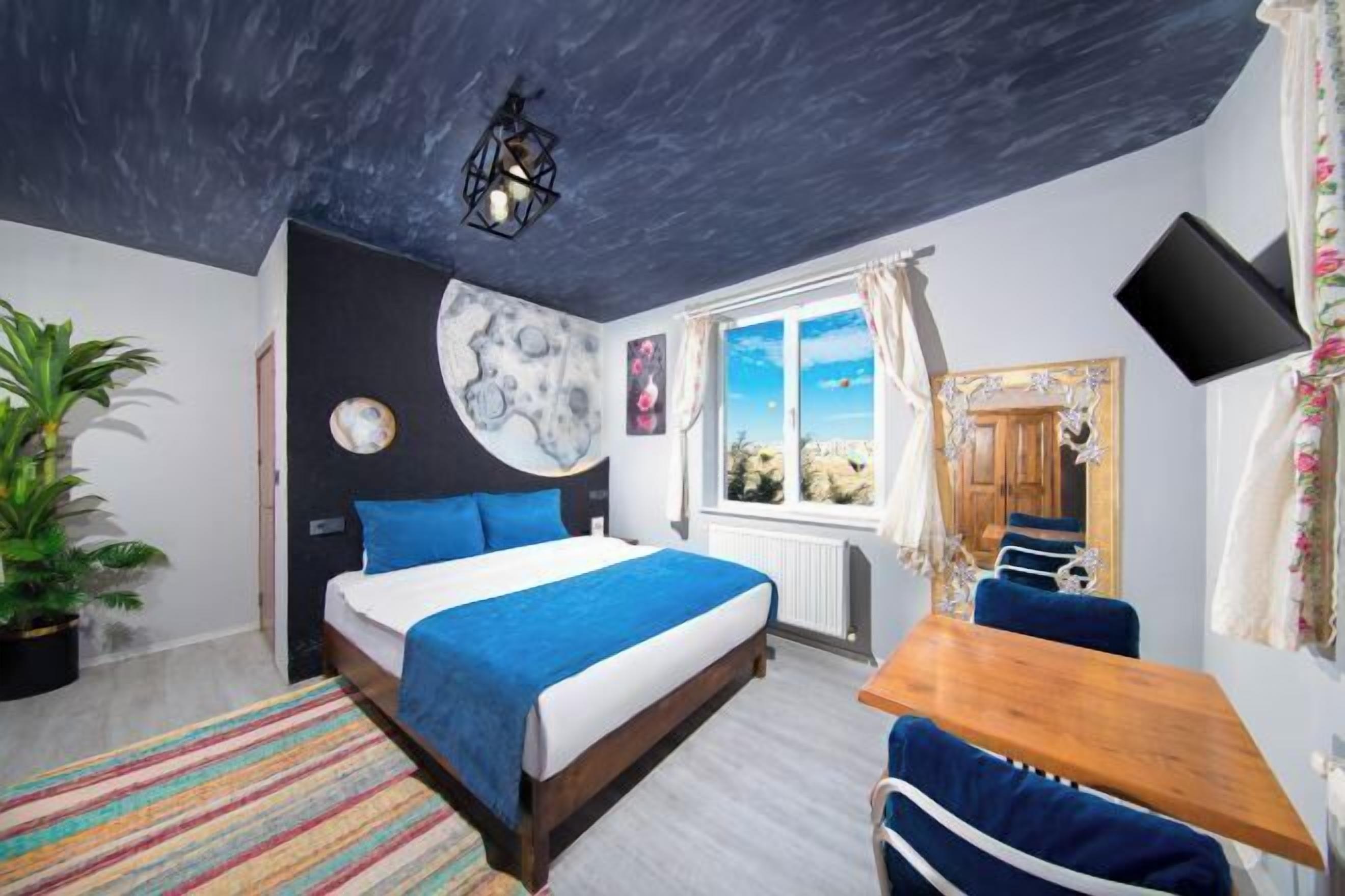 Egyptian cotton sheets, premium bedding, down comforters