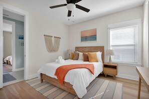3 bedrooms, desk, iron/ironing board, travel crib - Luxe Pool Oasis - One Block to the Beach (Jacksonville Beach)