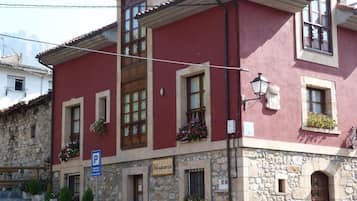 Fachada del alojamiento