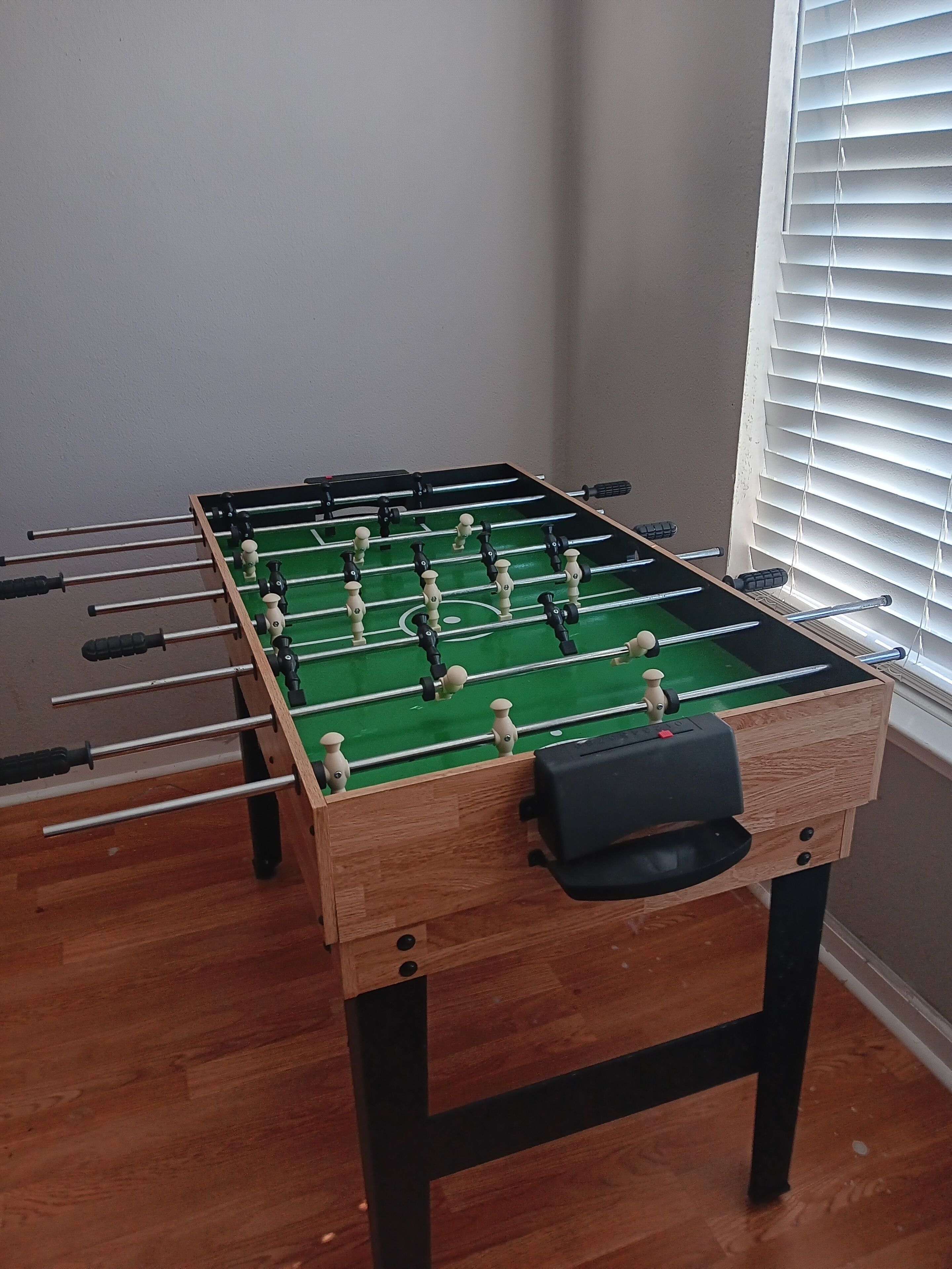 Come enjoy 3bd/2.5 Ba home with full deck, grill, games & Inflatable hot tub.  