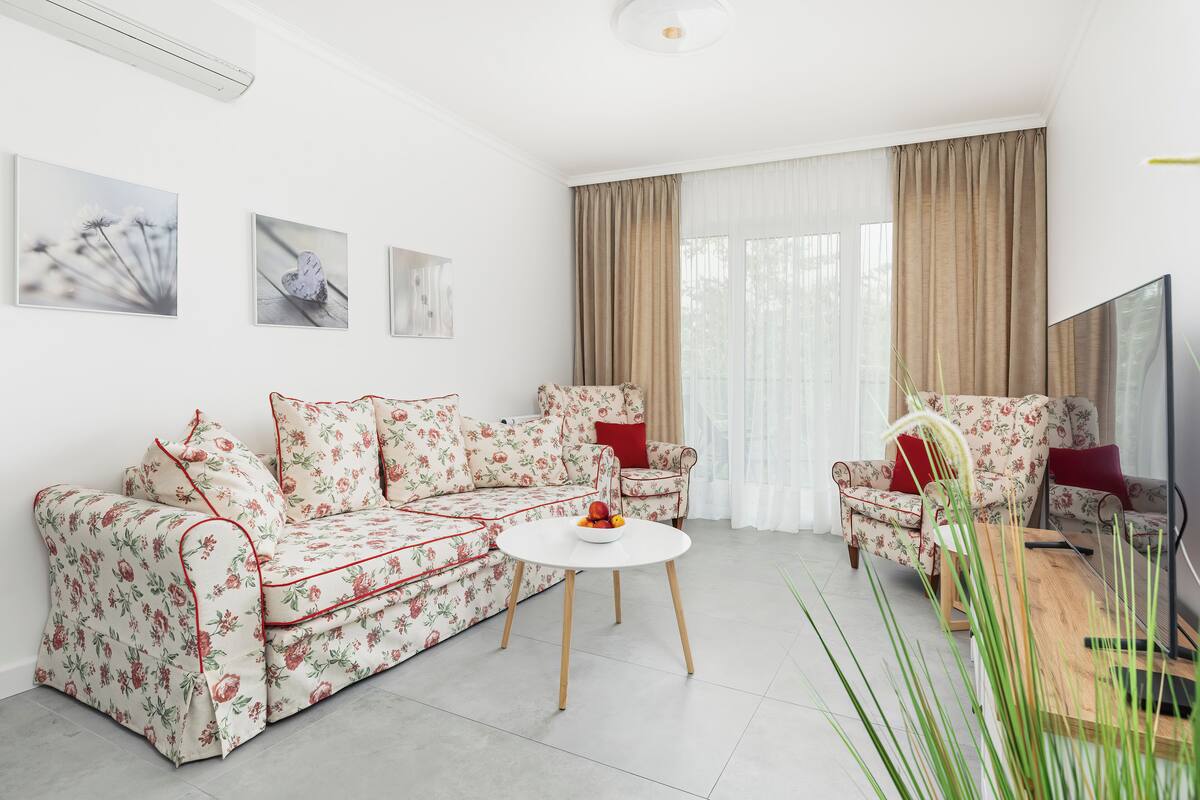 3 عدّة غرف نوم وملاءات أسرّة