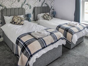 2 bedrooms, free WiFi, bed sheets