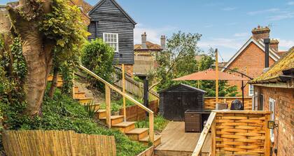 2 bedroom accommodation in Rye