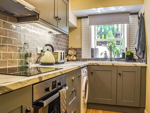 Freezer - 2 bedroom accommodation in Minehead (Minehead)