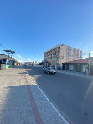 واجهة المنشأة