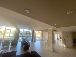 Reception - Hotel Monte Líbano (Laguna)