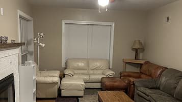 Fernseher, Kamin, Videospiele