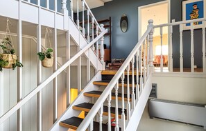 Interior - Lovely home in Håvik with WiFi (Håvik)