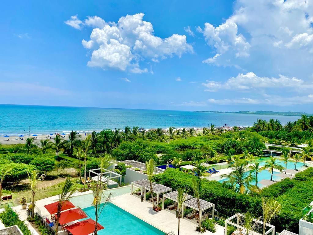 Ocean View w/ direct access to Manzanillo Beach in Cartagena - Serena Del Mar