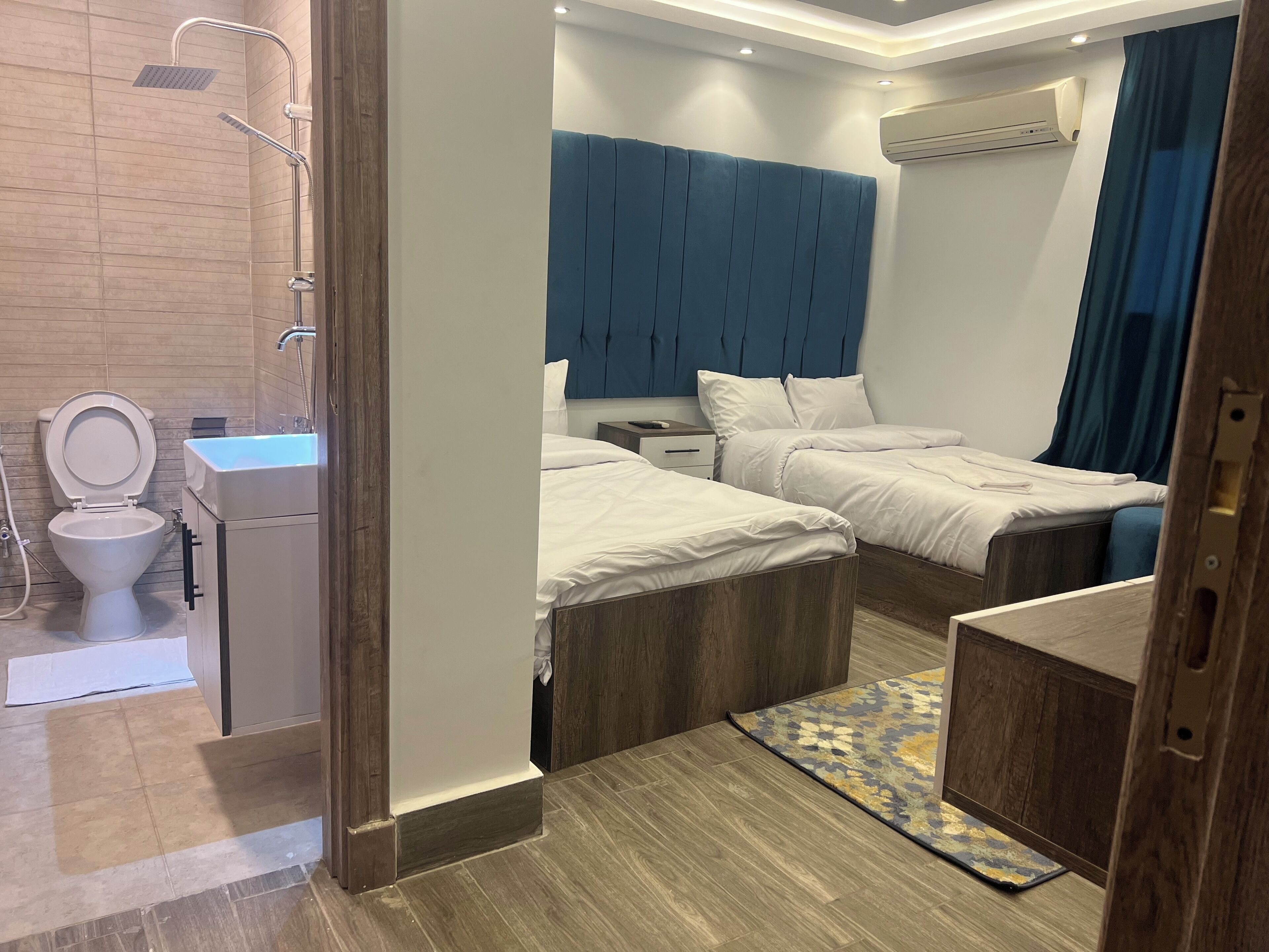 Photo - Premier Pyramids Inn