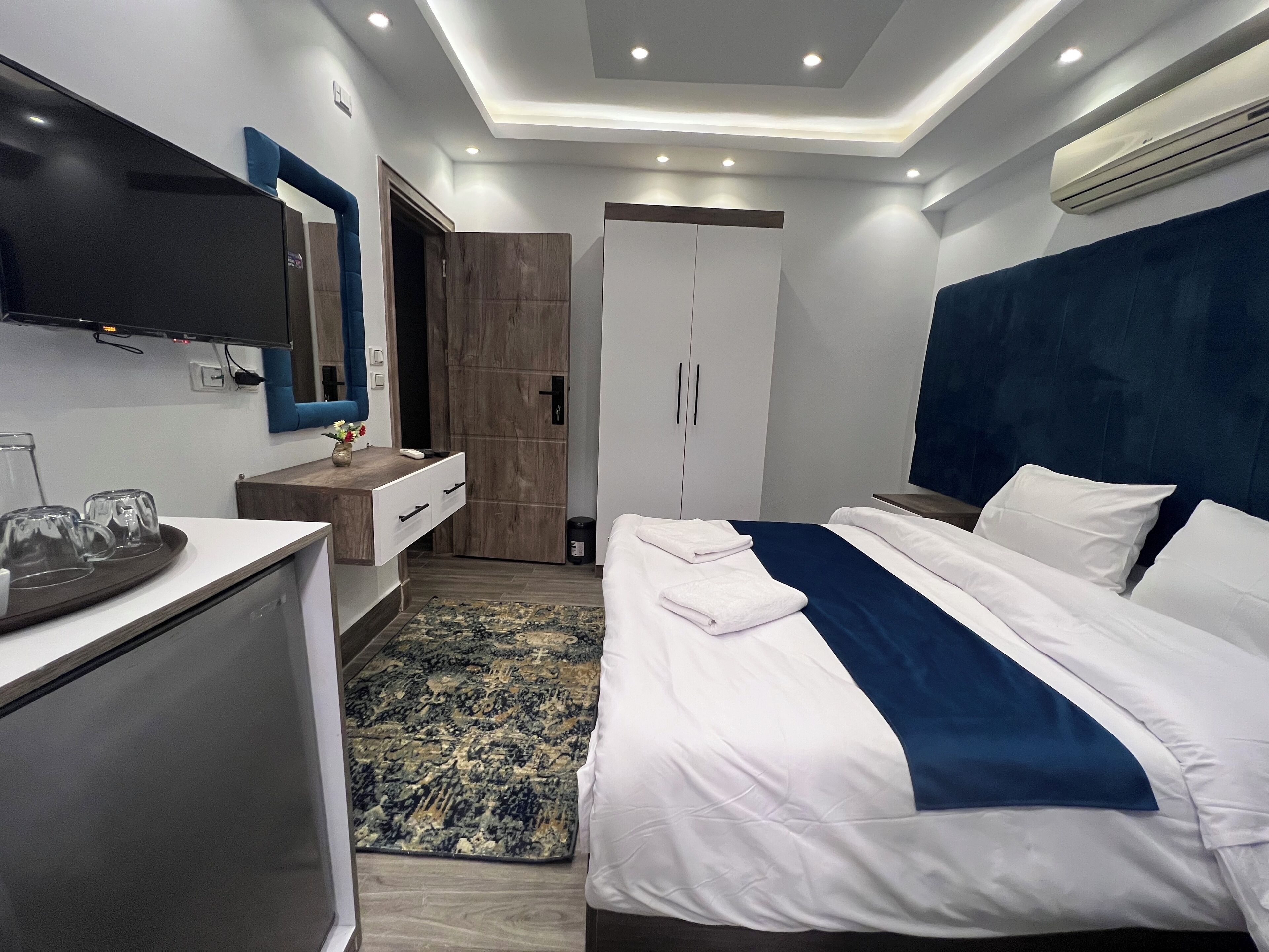 Photo - premier pyramids inn