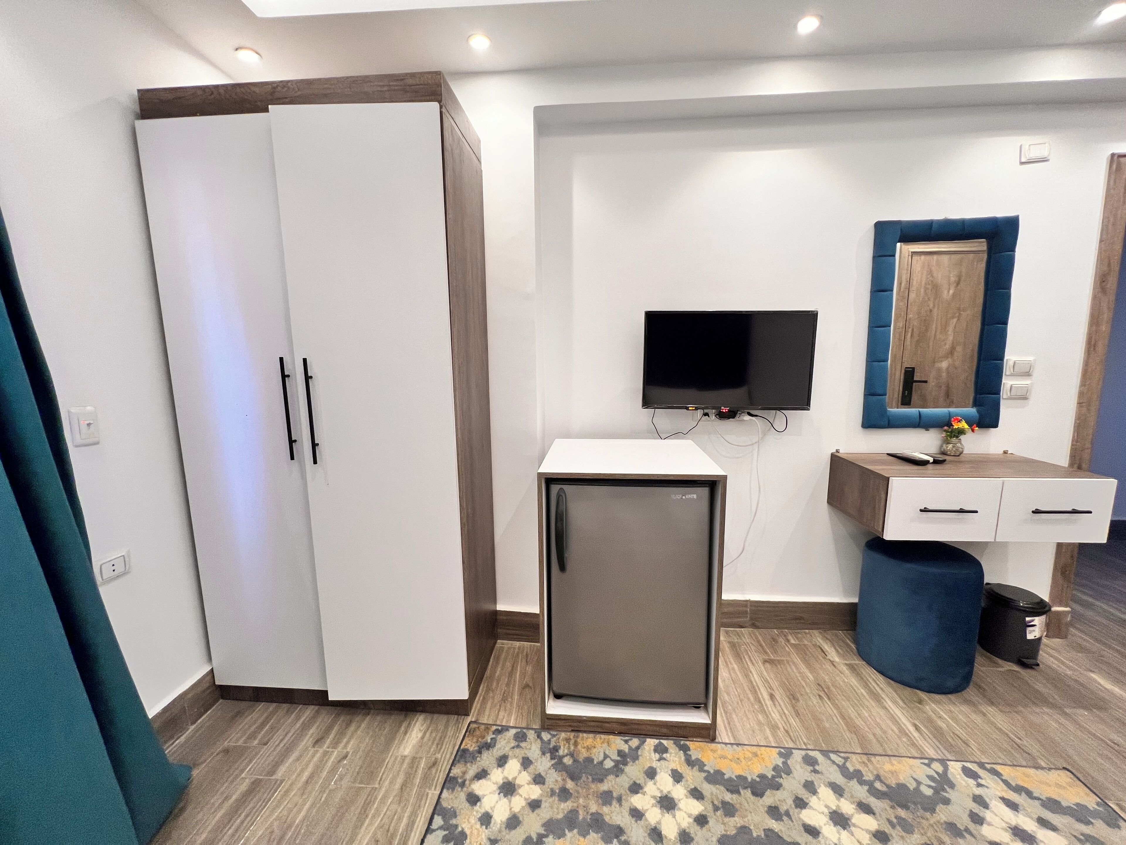 Photo - premier pyramids inn