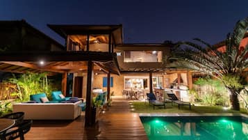 Piscina interna
