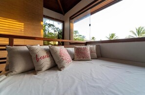 6 camere, Wi-Fi, lenzuola
